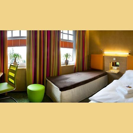 Sonn'Idyll Hotel & Saunalandschaft Rathenow Buitenkant foto