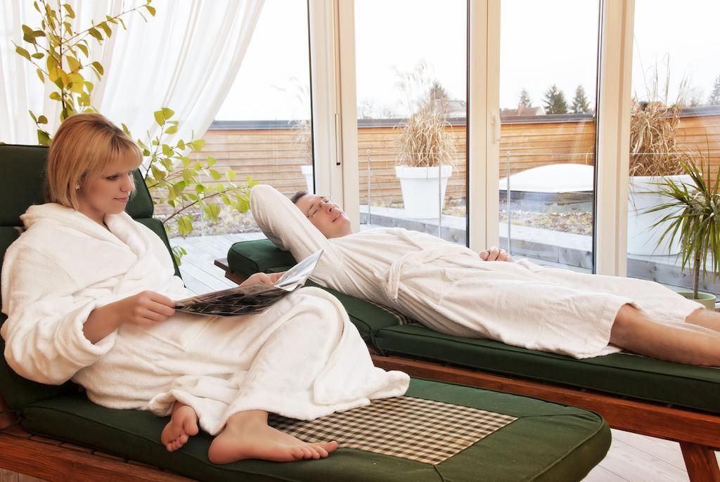 Sonn'Idyll Hotel & Saunalandschaft Rathenow Buitenkant foto