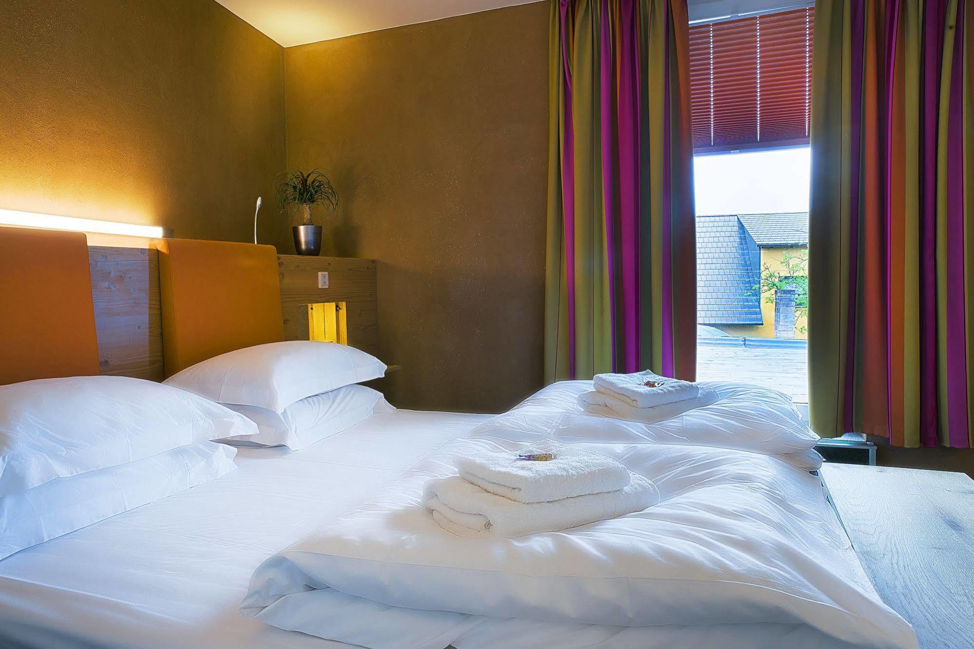 Sonn'Idyll Hotel & Saunalandschaft Rathenow Buitenkant foto