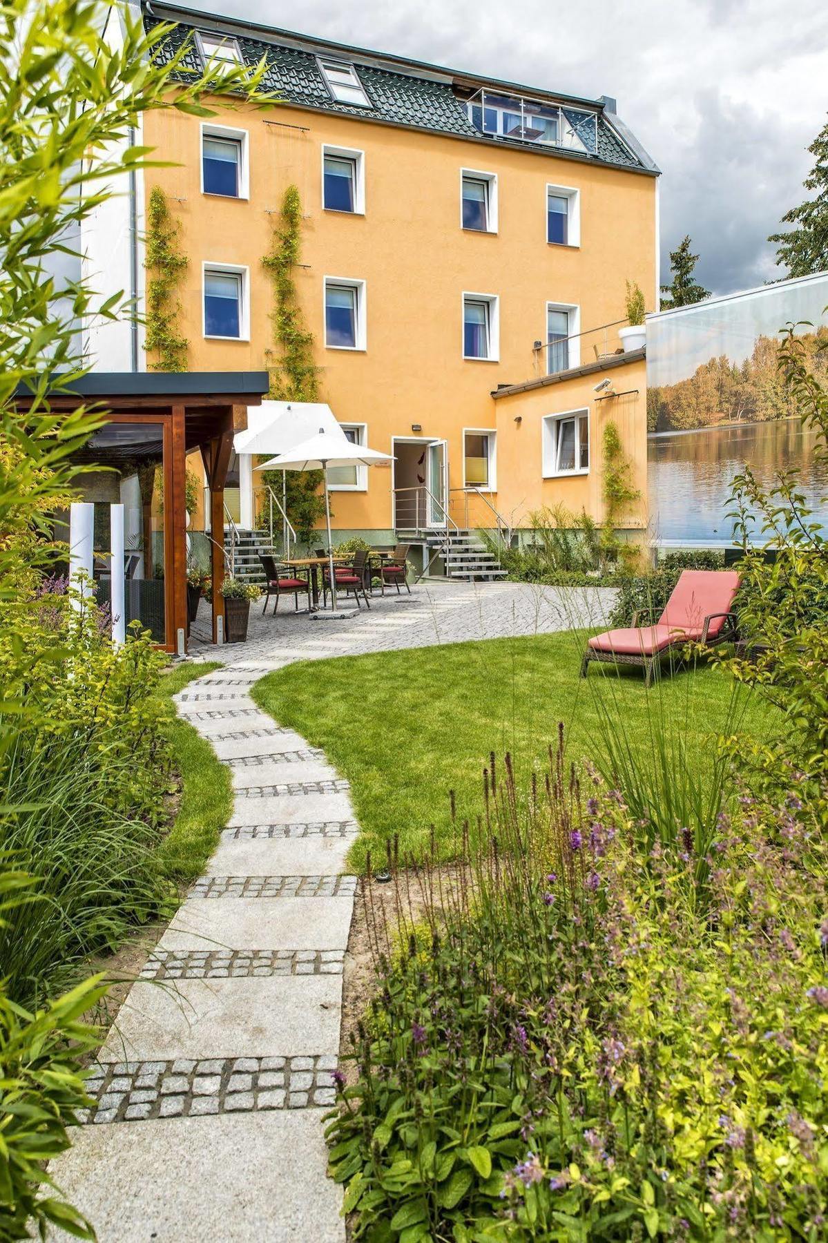 Sonn'Idyll Hotel & Saunalandschaft Rathenow Buitenkant foto
