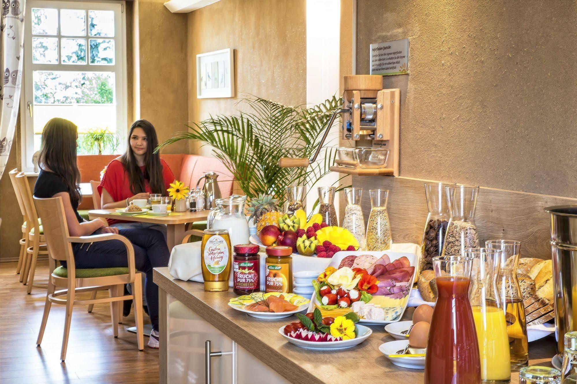 Sonn'Idyll Hotel & Saunalandschaft Rathenow Buitenkant foto