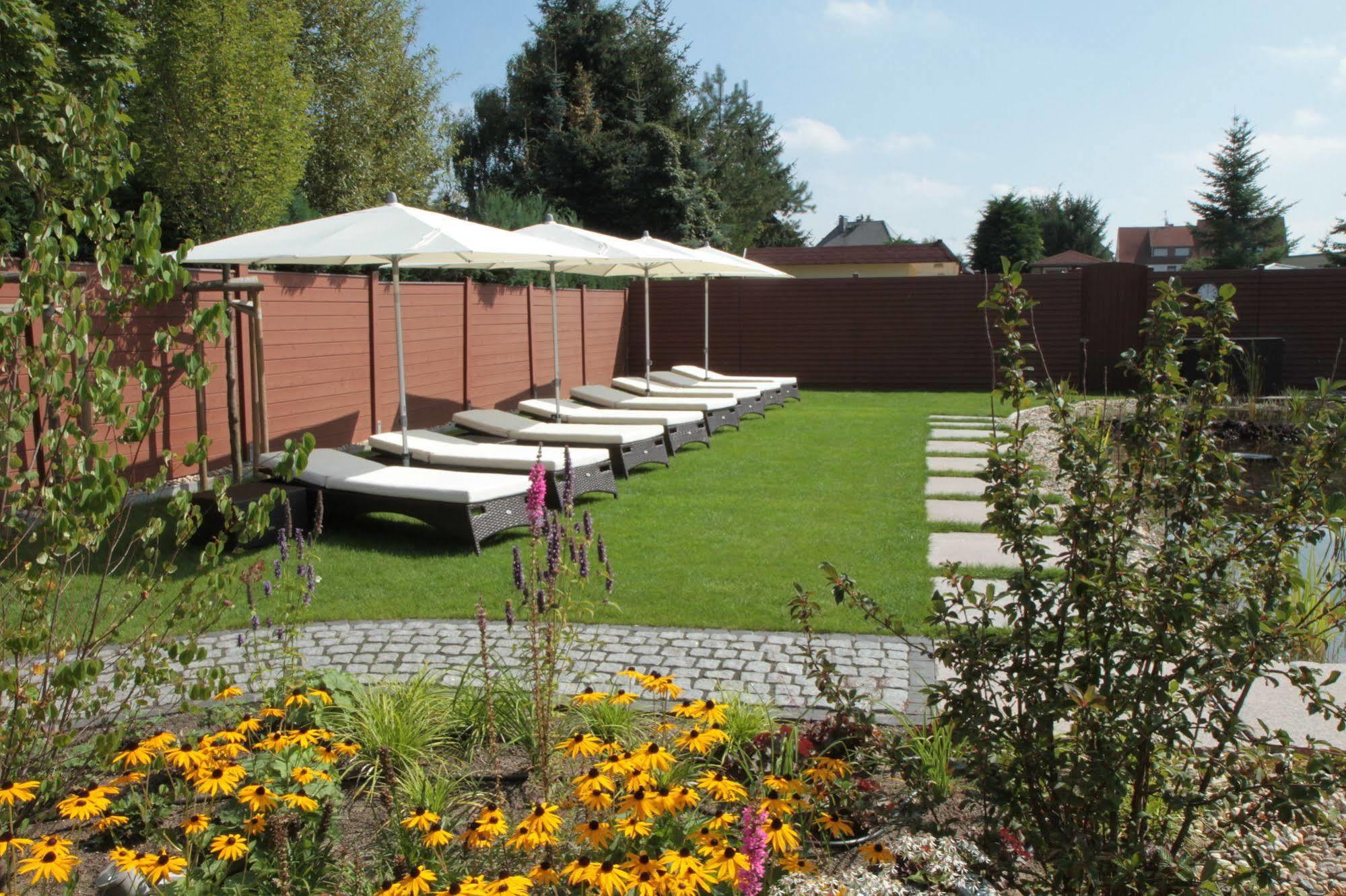 Sonn'Idyll Hotel & Saunalandschaft Rathenow Buitenkant foto